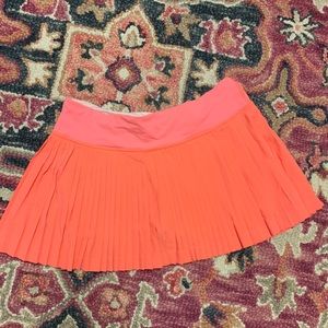 ‼️SOLD‼️ Coral Lululemon skort size 6
